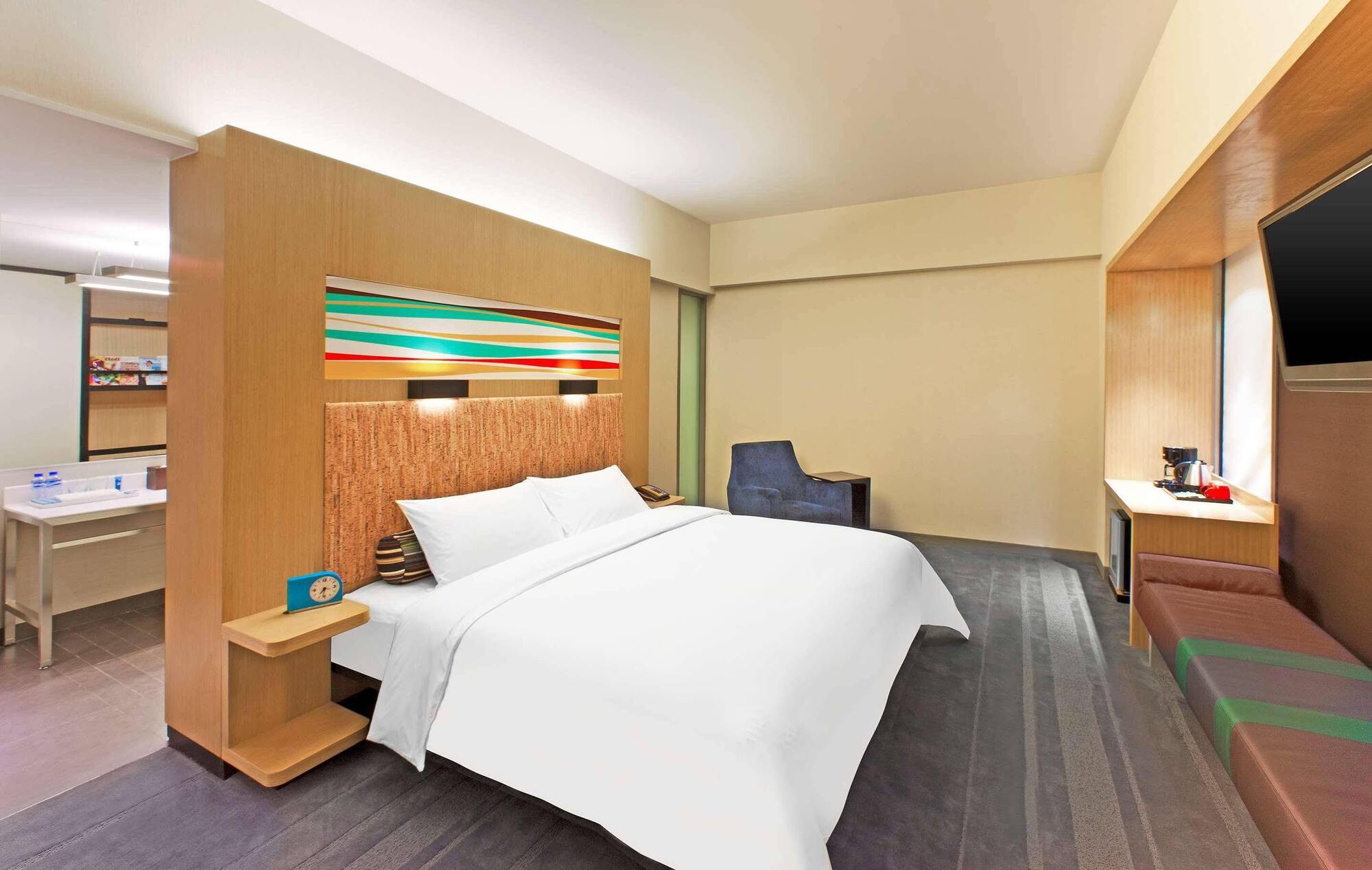 Aloft Nanhai, Фошань Экстерьер фото
